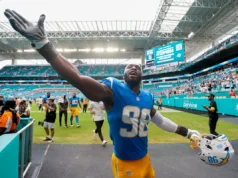 K é irmão do astro do basquete de Kentucky, Otega Oh.