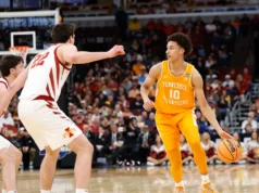 Ament marca 18 pontos na vitória do Tennessee sobre Iowa State por 76-62 para avançar para a terceira Elite Oito consecutiva