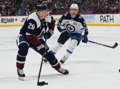 Depois de triturar os Jogos Cortina de Milão, os atletas olímpicos buscam descanso novamente antes da corrida da Copa Stanley