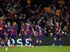 Foto: As estrelas do Barcelona Pedri, Gavi e outros prestam homenagem à lenda do clube contra o Rayo Vallecano