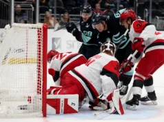 Kraken 2, Furacões 1 – Yahoo Sports