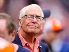 O proprietário mais rico dos principais esportes dos Estados Unidos agora possui uma participação nos Diamondbacks