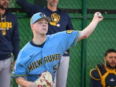 Tópico 15 do jogo de treinamento de primavera: Milwaukee Brewers (7-7) vs. Seattle Mariners (4-10)