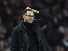 Liam Rosenier ‘realmente decepcionado’, já que ‘jogo de bola parada e disciplina’ custaram ao Chelsea mais uma vez