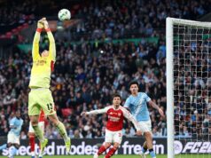 Chamada ‘sentimental’ de goleiro custa Arsenal