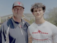 Novo NC State QB compromete Gunner Rivers com Raleigh com o pai Philip Rivers