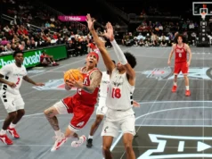 Gelado e possivelmente chamativo: o novo piso de vidro do Big 12 recebe críticas mistas no torneio da liga