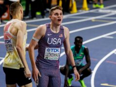 O estudante americano do ensino médio Cooper Lutkenhaus se tornou o mais jovem campeão mundial indoor ao vencer os 800m