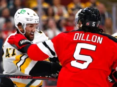 O herói olímpico dos EUA, Jack Hughes, deu três assistências na vitória do Devils sobre o Bruins por 4 a 3 na prorrogação