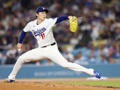 Um novato nervoso, Sasaki, se mantém firme na estreia dos Dodgers na temporada, após uma primavera instável.