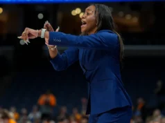 O basquete de Memphis demitiu a ex-Lady Vol como técnica principal