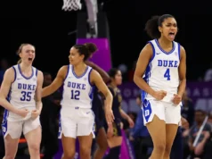 O nº 13 Duke venceu o nº 12 Louisville por 70-65 na prorrogação para vencer o Torneio ACC Feminino