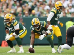 Limite salarial: acordo do OL Elgton Jenkins com o Cleveland Browns