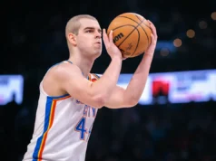 Nicola Topic voltou ao OKC Thunder após a G League
