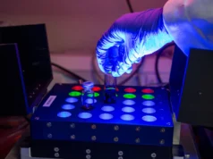 Um laboratório em Cambridge revela uma nova maneira poderosa de corrigir moléculas defeituosas de medicamentos