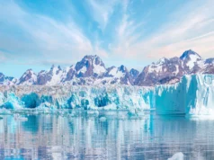 Cientistas descobriram uma pluma gigante em espiral escondida nas profundezas da camada de gelo da Groenlândia