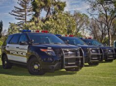 Suspeitos procurados em roubo residencial em Pleasanton, no qual casal atacou com arma, adolescente com spray de pimenta – The Mercury News