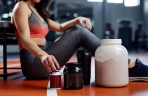 Suplementos pré-treino populares associados à perda perigosa de sono