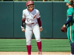 O 10º softball do estado da Flórida varreu Notre Dame, eliminando um déficit de 4 corridas