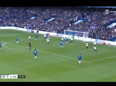 (VÍDEO): O impopular cabeceamento do zagueiro dá ao Chelsea uma vantagem de 4 a 0
