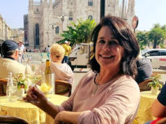 Família de expatriado britânico de 65 anos esfaqueado até a morte em sua casa em Dordogne diz que “tem uma ideia” de quem o matou