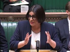 A verificação do Ministério do Interior explodiu devido aos receios e à falta de consulta pública à medida que os migrantes se deslocam dos hotéis para as zonas rurais.