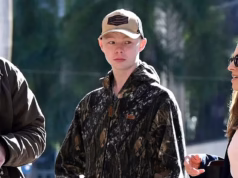 O meio-irmão de Anna Kepner falta ao tribunal enquanto os advogados se declaram inocentes por estupro e assassinato de um irmão em um navio de cruzeiro