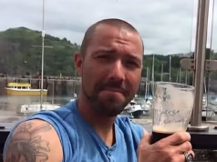 Esta nova máquina conserta buracos num quarto do tempo habitual, pela metade do custo… Então, será que os conselhos de esquerda se recusam a usá-la porque é propriedade de um colega conservador?