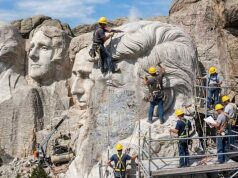 Tomando forma, a nova face do Monte Rushmore