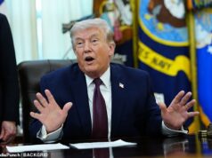 Trump diz que o novo líder do Irão apelou a um cessar-fogo – e está a considerar isso se Ormuz estiver “livre e limpo”