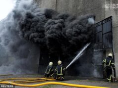 A Rússia reivindica o controle de toda a região de Luhansk – enquanto o Kremlin exige a retirada da Ucrânia de Donetsk para acabar com a “guerra quente”