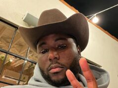 Mulheres brancas liberais gritam com empresário negro trabalhador depois que os planos para o novo nome de boate que ele escolheu era RACISTA