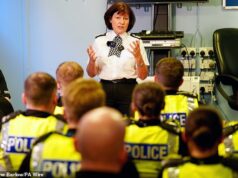 Linha Azul ainda mais fina… Polícia da Escócia agora ‘financiada para reduzir’ em meio a cortes no orçamento