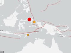 Um enorme terremoto de magnitude 7,4 atingiu a ilha de férias favorita dos australianos