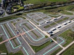 O conselho gastou £ 32 milhões em Park and Ride depois que a estrada ainda não foi utilizada por dois anos devido a atrasos