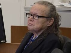 Professora condenada à prisão perpétua após envenenar o Powerade do namorado e matá-lo, com ciúmes da intimidade dele com outra mulher