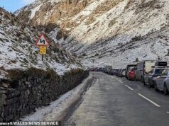 Levaremos seus carros se você não estacionar corretamente, alerta a polícia Instagrammers de feriados bancários indo para a ‘montanha mais movimentada’ da Grã-Bretanha