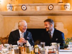 Vínculo com Beckhams: King Charles recebe o ex-capitão da Inglaterra e Alan Titchmarsh em Highgrove para conversar sobre jardinagem e mel enquanto planejam o jardim de Chelsea