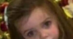 A estrela de Big Fat Gypsy Wedding e Big Brother, Paddy Doherty, presta homenagem a seu primo e sua filha de três anos quando o caminhão basculante cai em pôneis e armadilhas.