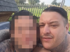 Imagens chocantes revelam um local de tatuagem miserável, onde o artista banido continua a trabalhar depois que um cliente morre de sepse