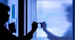 Sindicato alerta que as escolas enfrentam ‘crise de masculinidade’, já que quase um quarto das professoras reclama de abusos por parte dos alunos