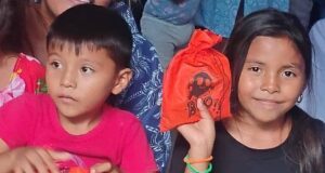 Irmãos de oito e cinco anos morrem após ficarem presos na geladeira enquanto ‘brincavam de esconde-esconde’