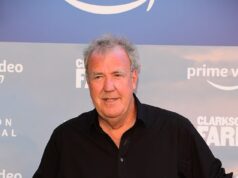 Jeremy Clarkson zombou impiedosamente da minha direção ‘patética’ enquanto eu tentava estacionar o carro – eu queria morrer, sua risada sarcástica ainda me assombra.