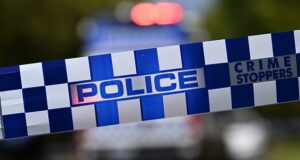 Uma grande investigação foi lançada depois que um policial foi encontrado morto em sua casa em NSW