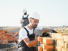 Clique e argamassa! Os fabricantes revelaram que agora estão recorrendo à IA para gerenciar seus negócios e medir os materiais necessários