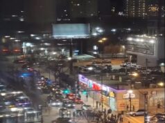 Turistas aterrorizados em Chicago enfrentam cenas de pesadelo de Mad Max do lado de fora das janelas de seus quartos de hotel no Hampton Inn