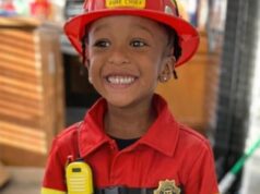 Menino adorável, menino de 5 anos assassinado pelo irmão enquanto dormia, diz a polícia, família em estado de choque fala