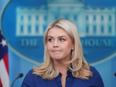 ‘Tóxico’ dentro do ‘incêndio no lixo’ do DHS: lista de demissão revelada enquanto o principal chefe de comunicação faz uma proposta desesperada para Caroline Levitt