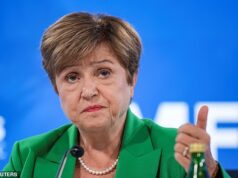 FMI prepara resgate de US$ 50 bilhões para apoiar países devastados pela guerra no Irã, à medida que os preços do petróleo sobem devido a temores de cessar-fogo