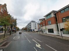 Manhunt começa para mulher depois que aposentada ‘roubada de seu Rolex e agredida sexualmente’